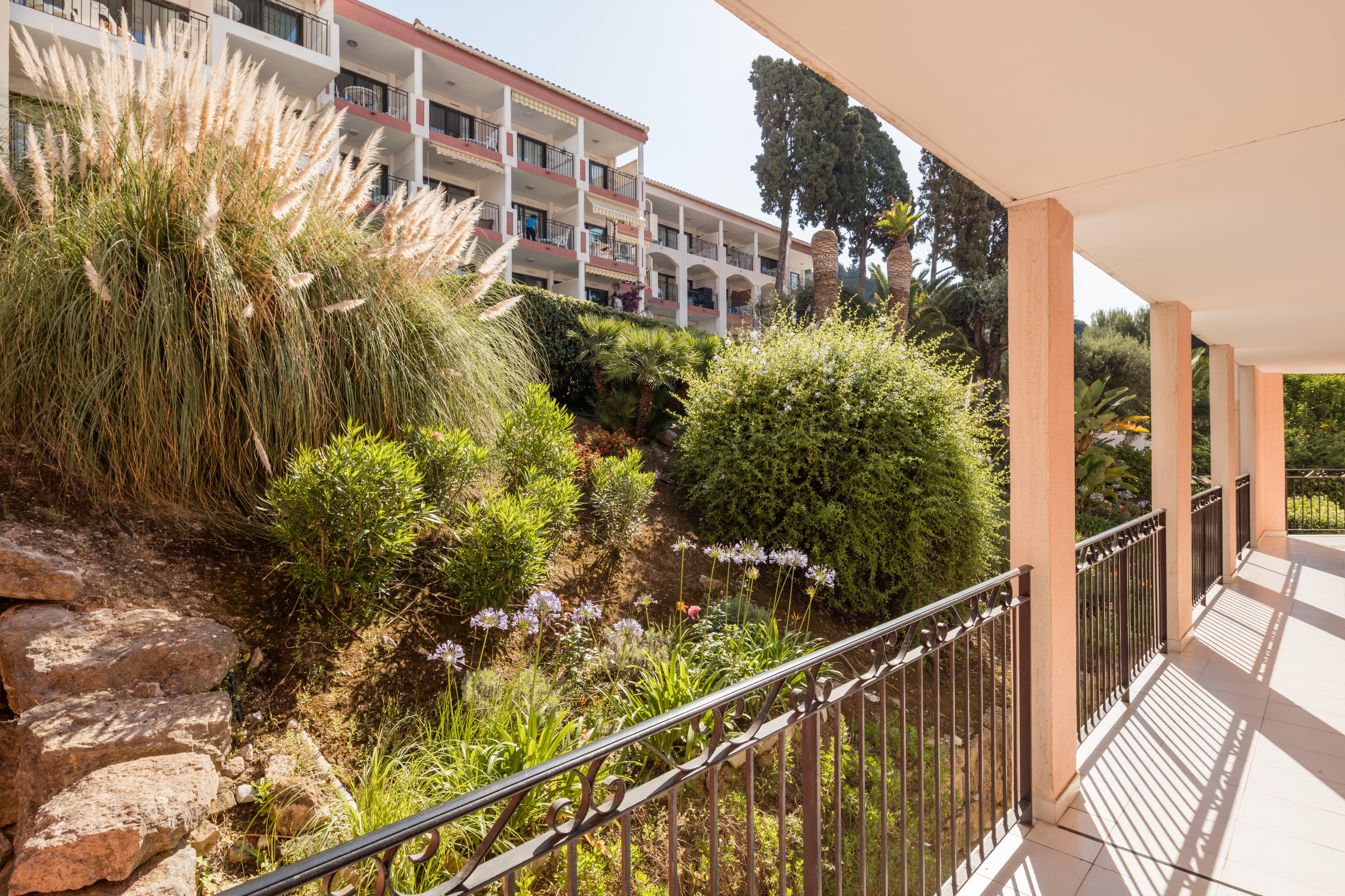 Résidence Pierre&Vacances l'Ange Gardien Villefranche-sur-Mer Exterior foto